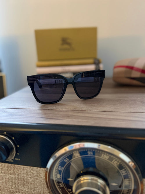 BB sunglasses with gold and stripe logo