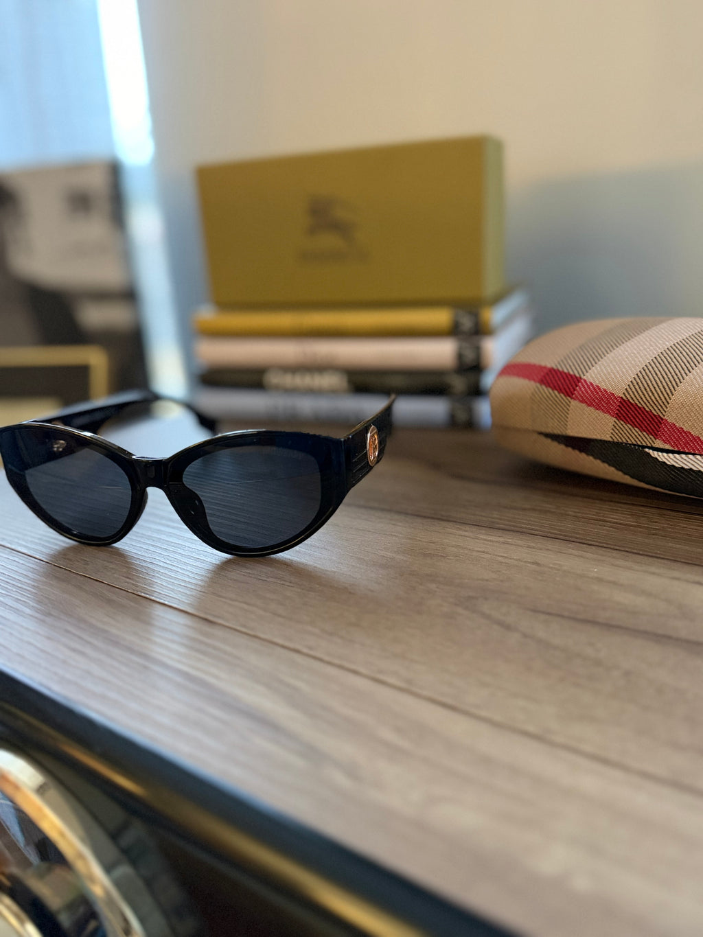 BB sunglasses with logo on side