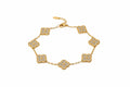 Gold bracelet with diamond-like stones 